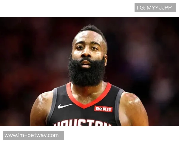 克莱半场得分20与三分命中数创纪录超越哈登位列第三库里稳居第一